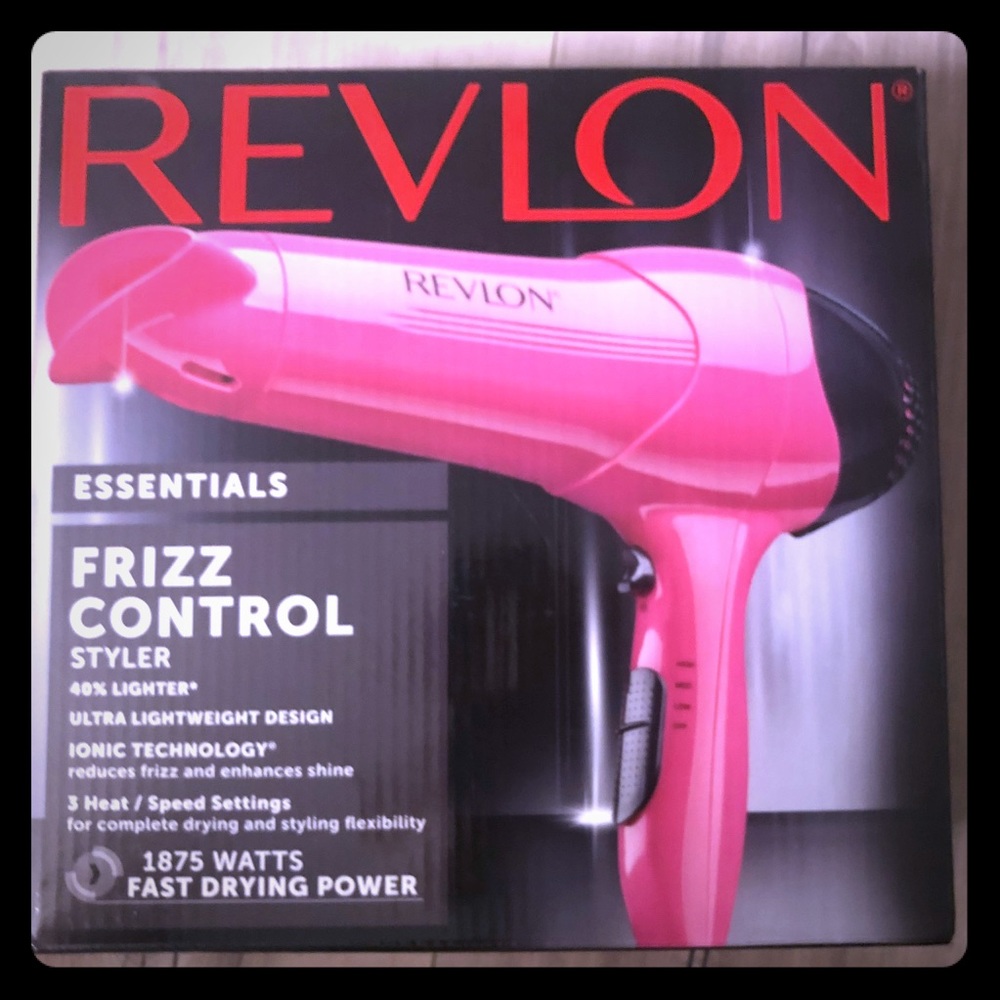 Revlon Essentials Blowdryer